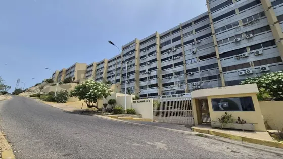 Se Vende Propiedad Equipada En El Centro De Lechería