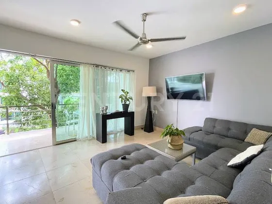 Condominio En 5ta Av Esquina Con 38 Av, Frente A Cueva Del Chango