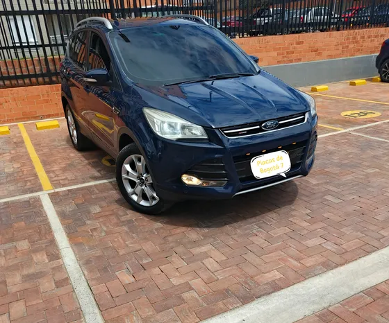 Ford Escape 2.0 Titanium
