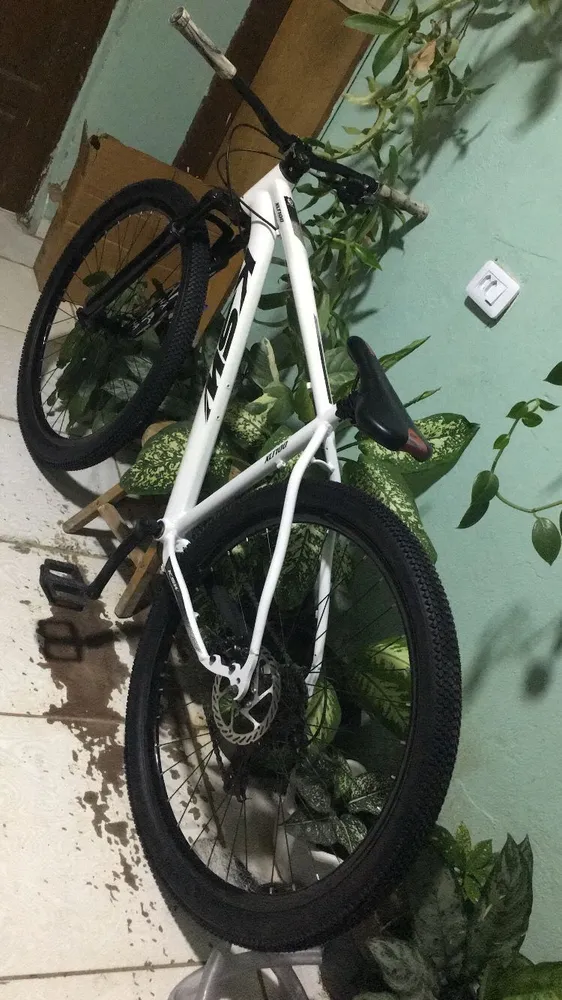 2 Pneus Aro 29x2.10 Eruption Levorin Bicicleta Mtb Balão Cor Preto - Imagem 4