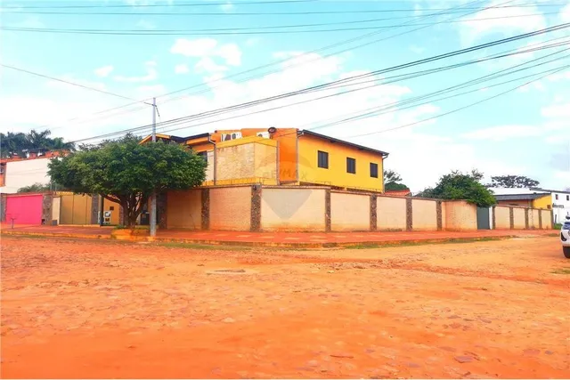 Vendo Oficinas Con Depósitos De 618 M2 En Fernando De La Mora, Central