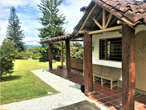 Casa En Venta En La Ceja, Sector El Yarumo