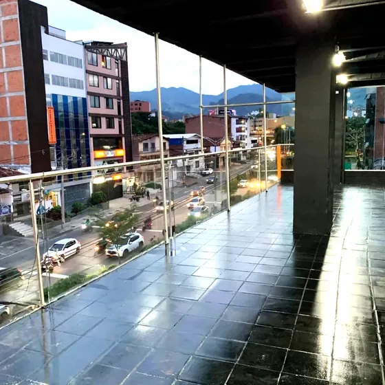 Local En Venta En Laureles Sector Bulerías, Medellín