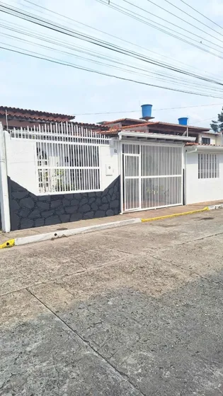 As En Venta Casa En Santa Teresa Urb Santa Monica