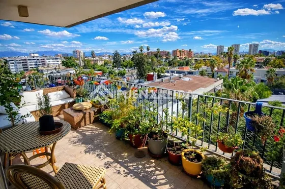 Departamento En Venta De 2 Dorm. En Providencia