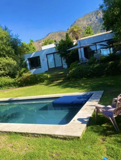 Gran Casa Amoblada, Sta. María De Manquehue 