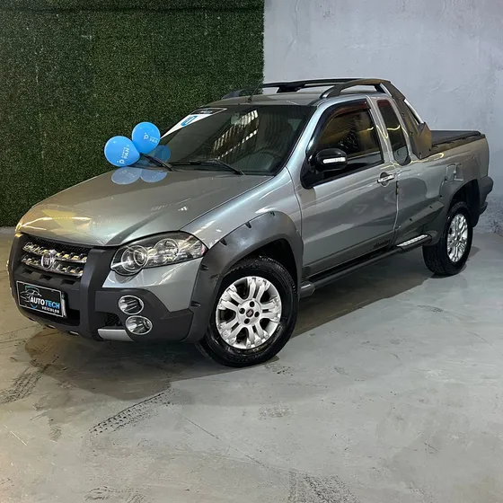 Fiat Strada Strada Adventure Locker 1.8 8v (flex) (cabine Estendida)