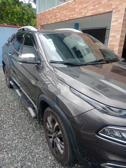 Fiat Toro 2.0 Ranch 4x4 Aut. 4p