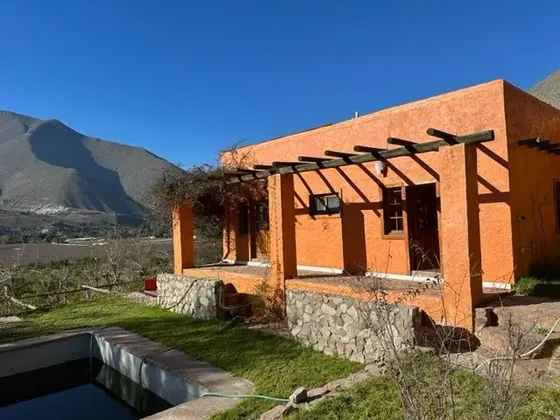 Casa De Campo Buen Estado, Vista, Clima Y Tranquilidad.