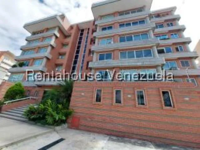  #25-15850  Exclusivo  Apartamento En Lomas Del Sol 