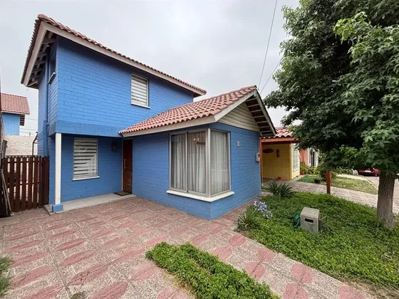 Casa En Venta Aislada 3d 2b 1e Condominio En Puente Alto