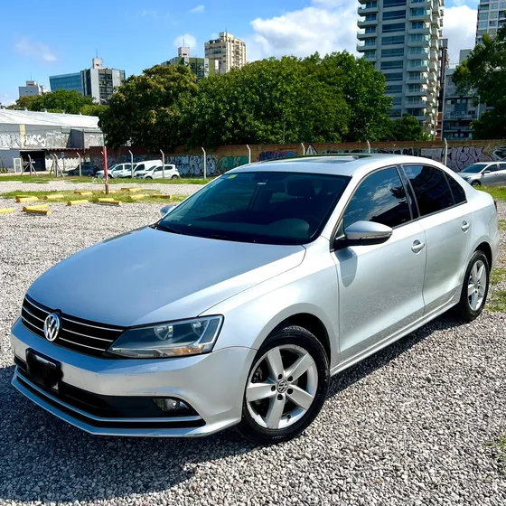 Volkswagen Vento 2.5 Advance Plus 170cv Tiptronic