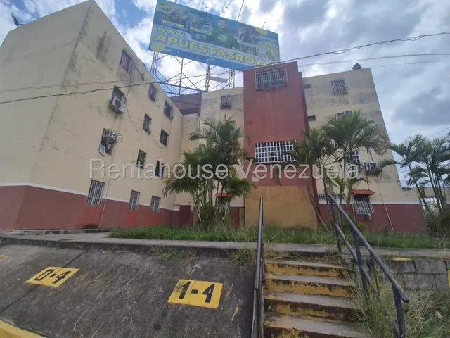 25-21904*nataly Zambrano Te Ofrece Este Económico Apartamento (1 Nivel) En Alquiler En Bararida 
