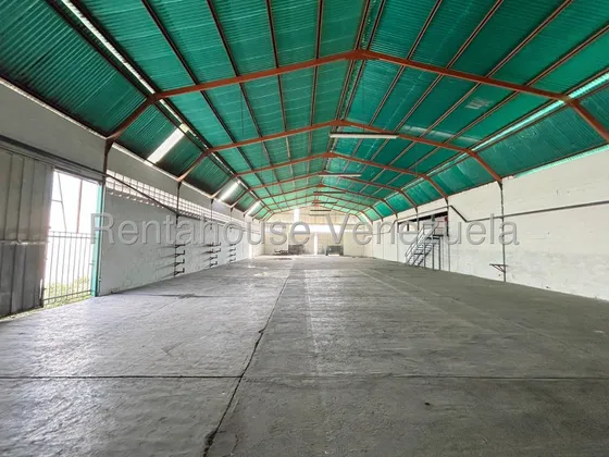 #25-9214# Elim Ojeda Alquila: Galpon En Barquisimeto Zona Industrial 3, Nave, Banos, Area Administrativa, Tanque Y Mas. Lara. 