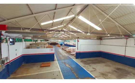 Se Alquila Galpón Industrial 2000m2 Boleita Sur 9736