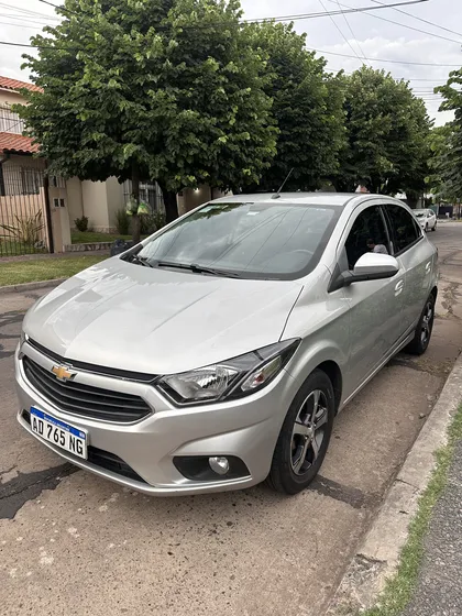 Chevrolet Onix 1.4 Ltz 98cv