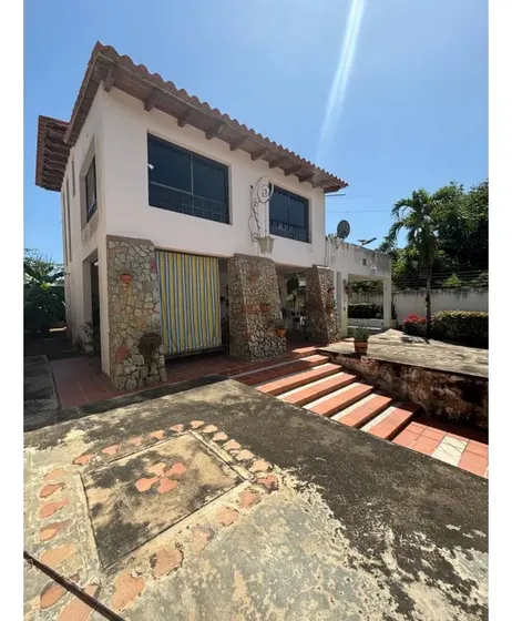 Amplia Casa En Atamo, Isla De Margarita