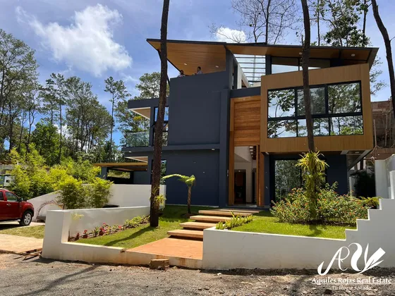 Hermosa Villa En Jarabacoa