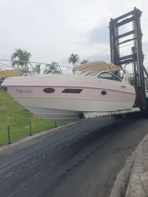 Lancha Real 32.5 Pés 2015 
