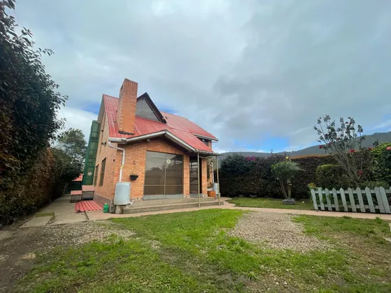 Se Vende Hermosa Casa Ubicada En La Finca Villa Joaquín, Cota (18800).