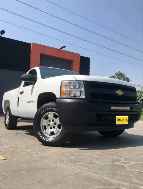 Chevrolet Silverado Ls