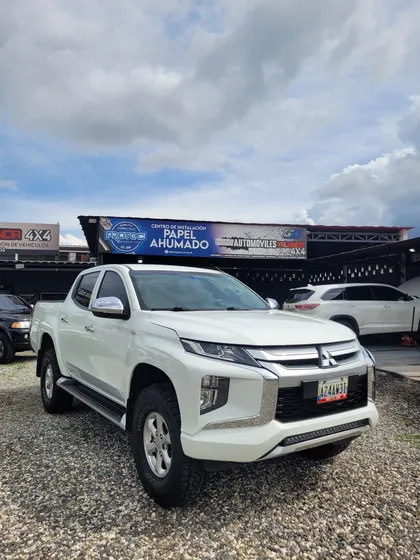 Mitsubishi L200 Sportero Diesel