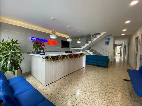 Local Comercial Equipado Para Clinica De Odontologia En Renta- Norte
