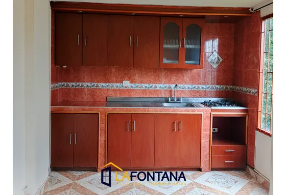 Se Arrienda Casa En Castilla 
