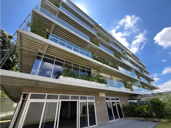 Venta Apartamento Altamira, Planta Baja A Estrenar 851m2