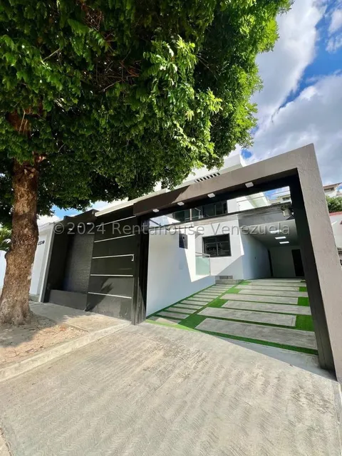 Ls Alquila Casa Terrazas Del Club Hipico