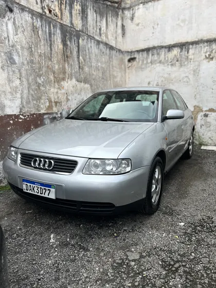 Audi A3 1.6 5p