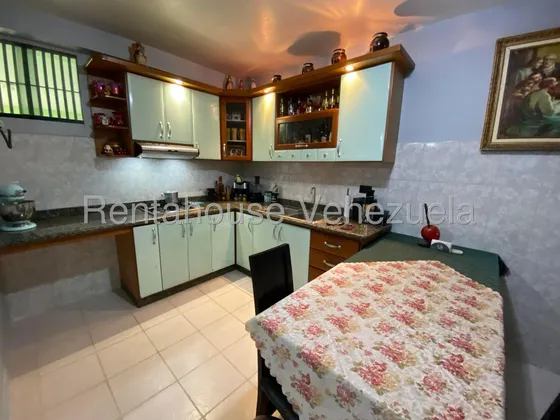 Apartamento En Venta Residencia El Sol Acarigua #25-15456 Jg