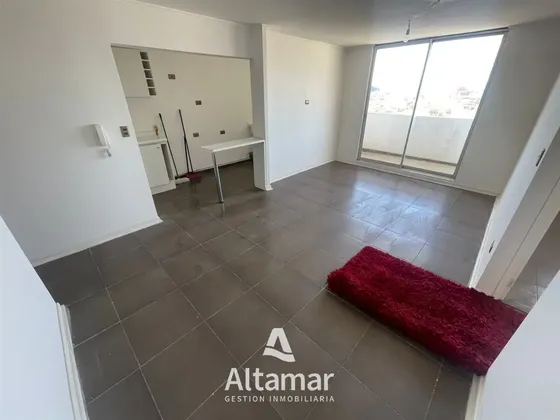 Departamento En Venta O Arriendo De 3 Dorm. En Coquimbo