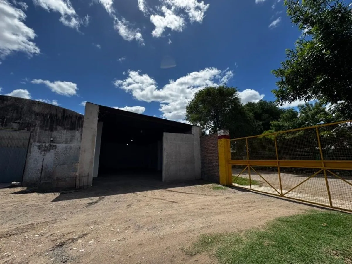Warehouse Rentals on Av. Sgto Marzo 2605
