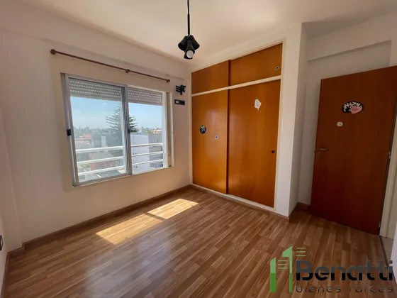 Departamento 3 Ambientes En Venta. Ramos Mejía