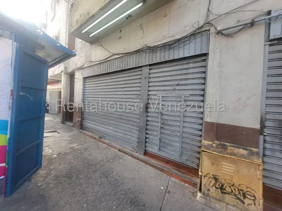Local Comercial De 138m² En Alquiler En Av. Baralt