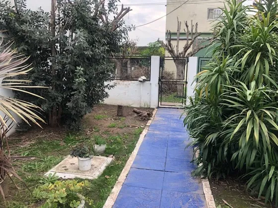 Casa, Tipo P.h.,4 Amb. Buena Ubicación,facilidades