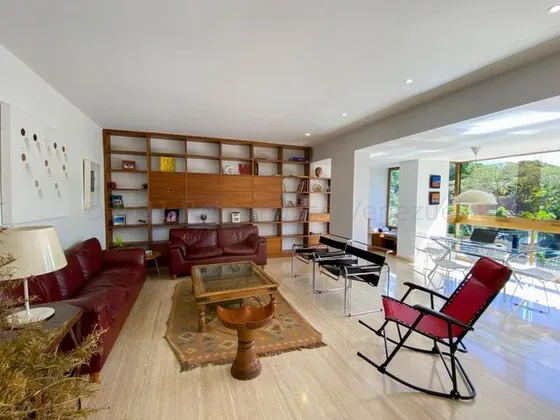 Apartamento En Venta En Alta Florida Mls #24-8763