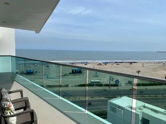 Apartamento En Venta En Cielo Mar. Cod V17096