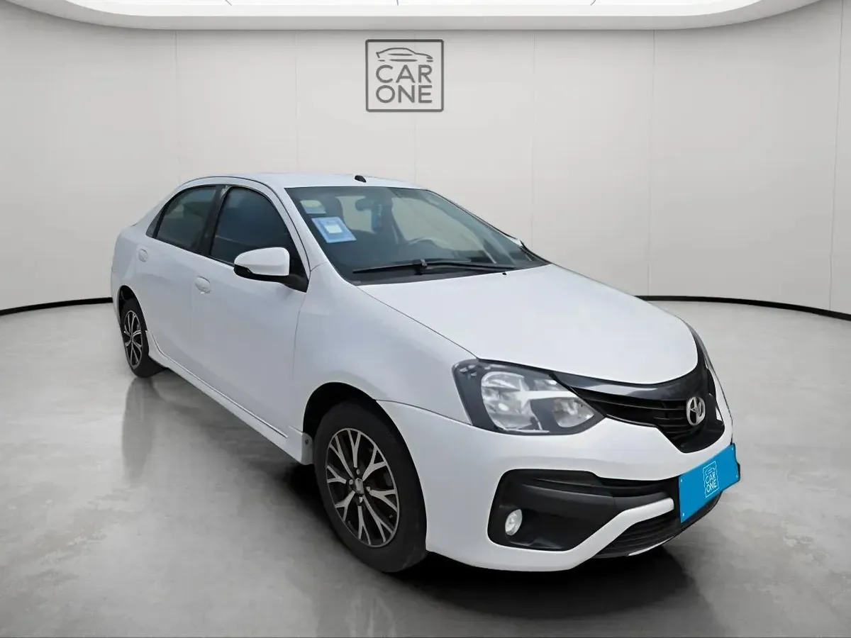 Toyota Etios 1.5 XLS AT4 4P