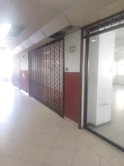 Venta O Alquiler Local Comercial , De  183 Mts, Guarenss 