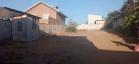 Crisol Arrienda Casa Con Amplio Patio
