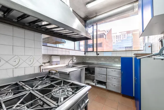 Local En Arriendo/venta En Porciúncula. Cod A7020