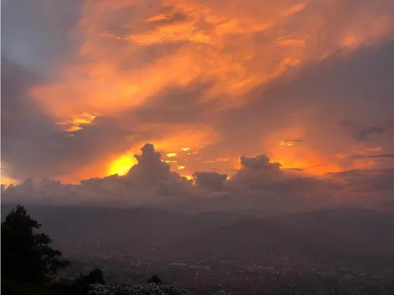 Casa En Arriendo Amoblada En Las Palmas Medellín