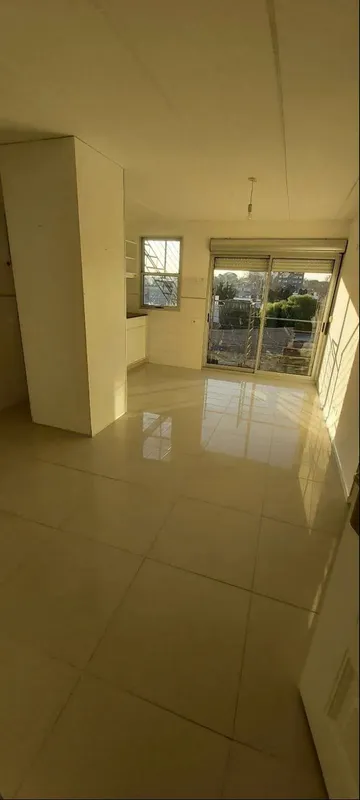 Venta Y Alquiler Apartamento Con Renta, De 1 Dormitorio, 1 Baño, Azotea Con Parrillero De Uso Exclusivo,