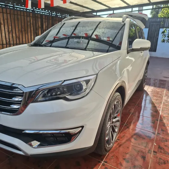 Jetour X70 Station Wagon