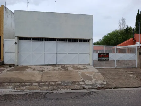 Oportunidad En Cortaderas, San Luis. A 20 Km De La Hermosa Villa Merlo. Esta Propiedad Horizontal Está Lista Para Ofrecer Un Excelente Retorno De Inversión, Ya Que Cuenta Con Dos Departamentos.