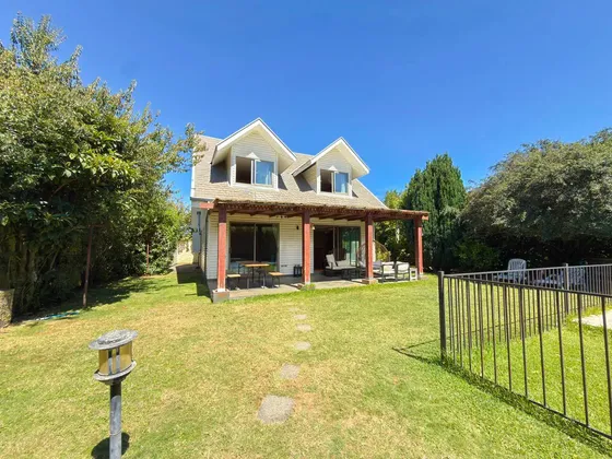 Casa En Venta En Pingueral, Tomé
