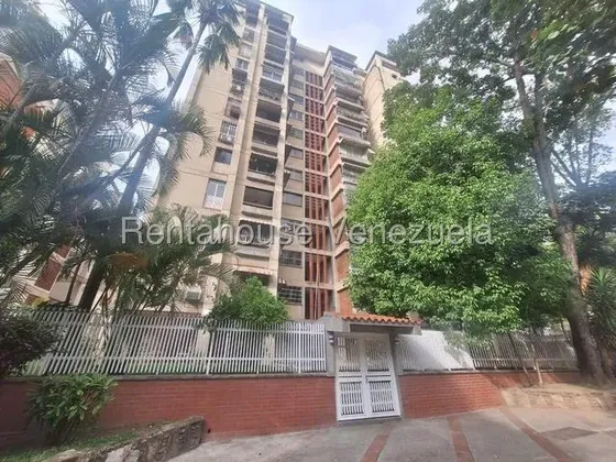 Apartamento En Venta El Cafetal Remodelado #27-70 Yosmil Carrero