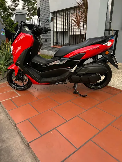 Vendo Yamaha Nmx Conected  La Moto Se Encuentra En Perfecto